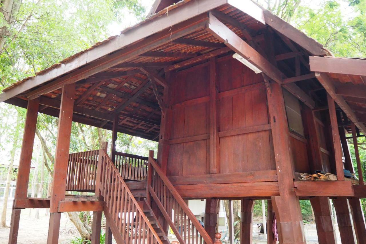 Insight Hostel Chiang Mai Eksteriør billede