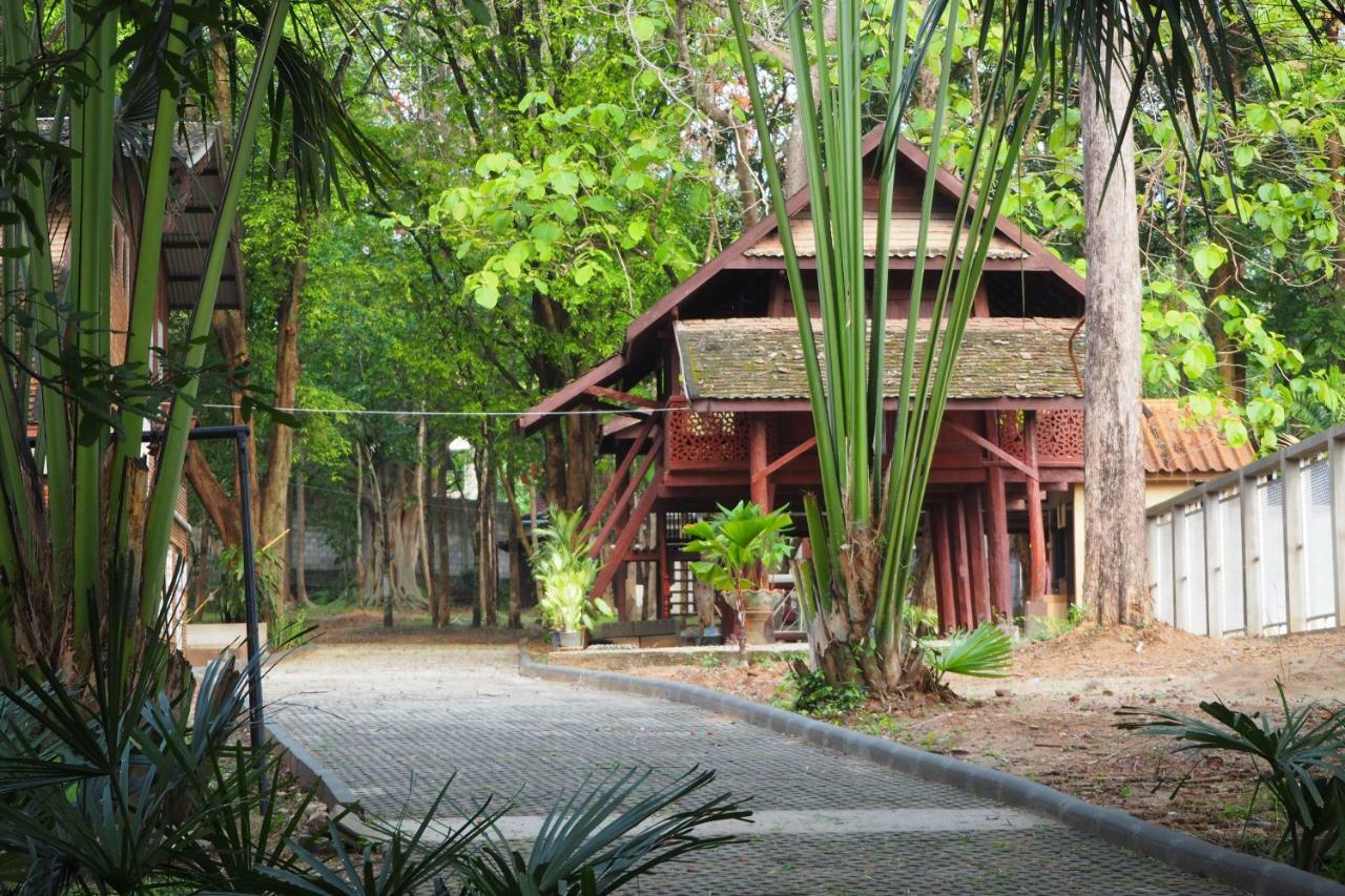 Insight Hostel Chiang Mai Eksteriør billede