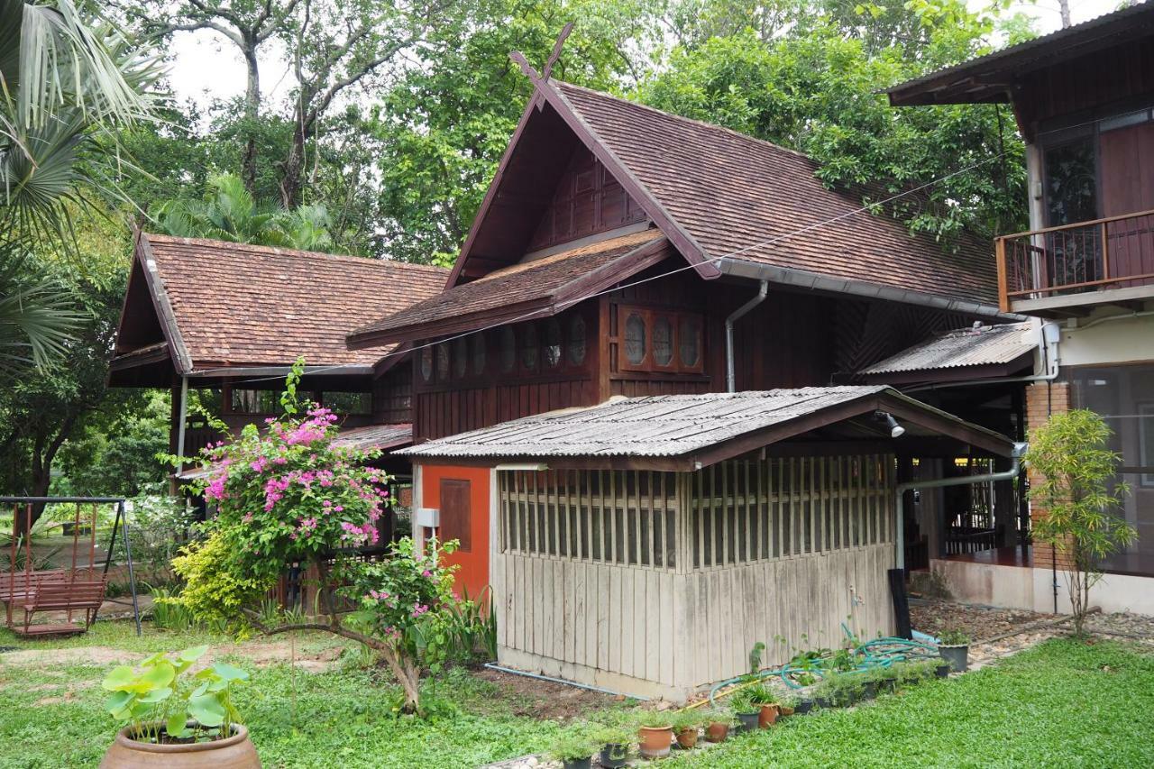 Insight Hostel Chiang Mai Eksteriør billede